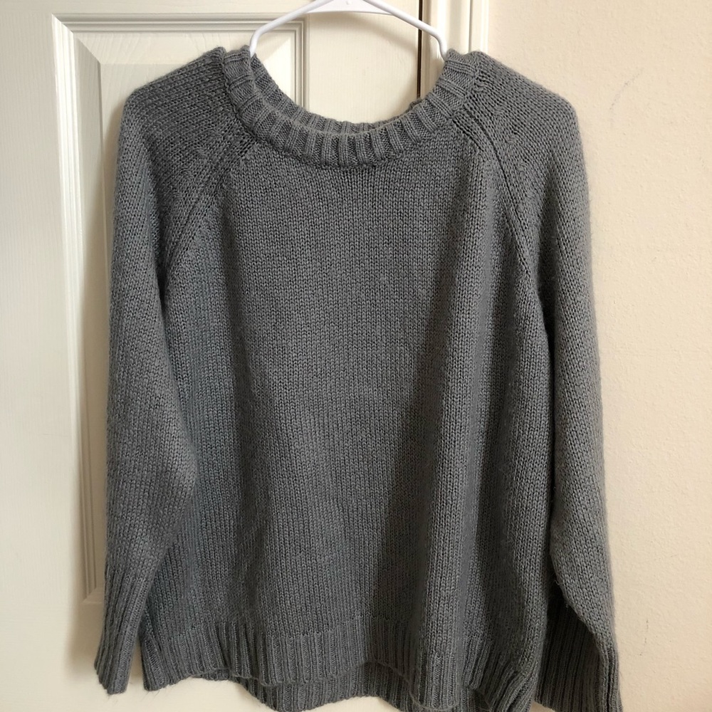 Crew neck sweater